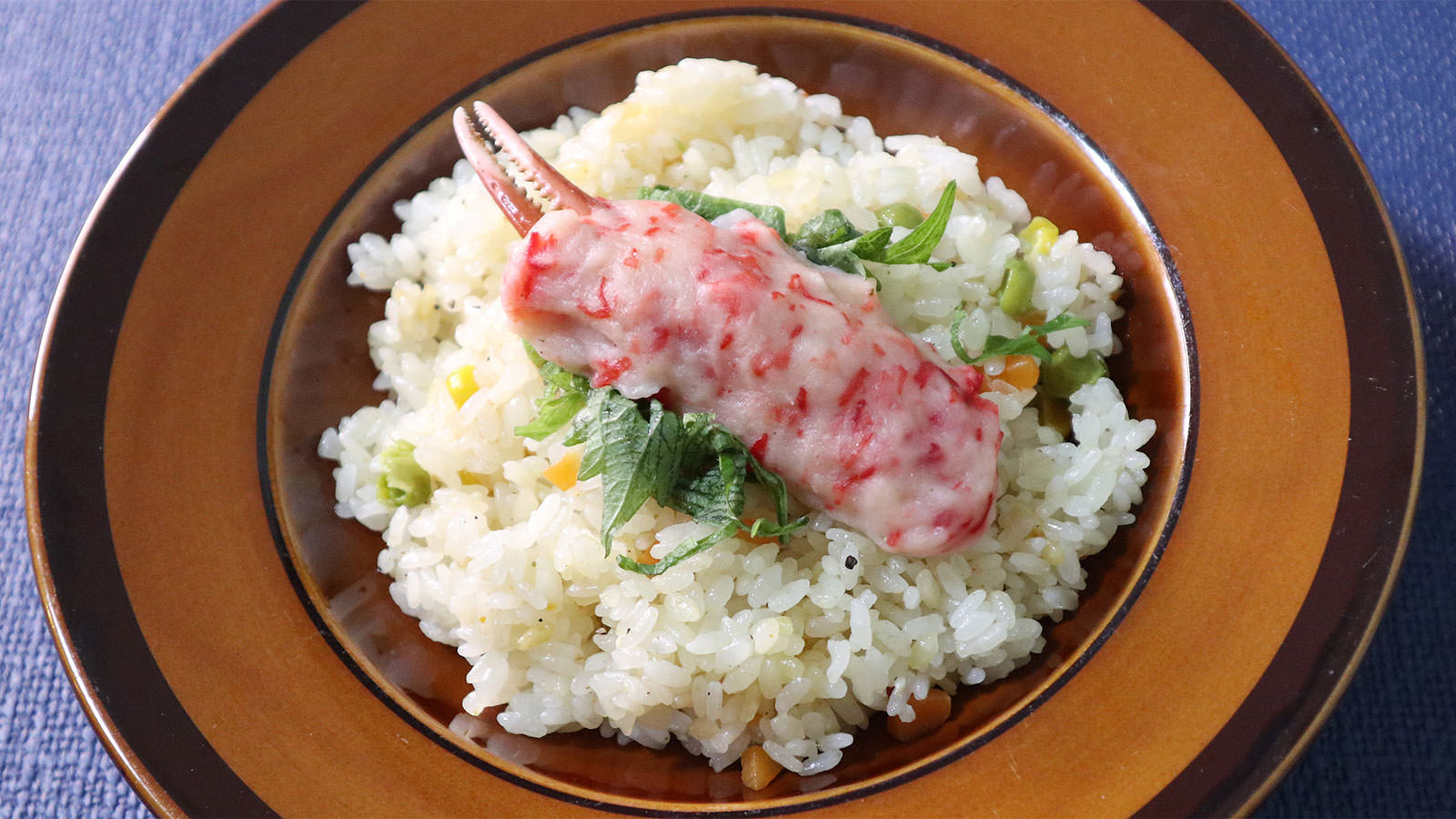 炊飯器で作る簡単レシピ 洋風カニ爪ピラフ